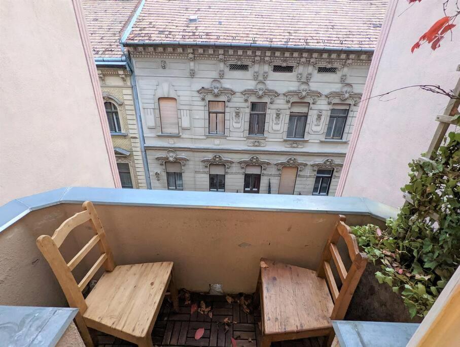 Spacious 4Br Oasis In Central Budapest - Bp Sky Εξωτερικό φωτογραφία