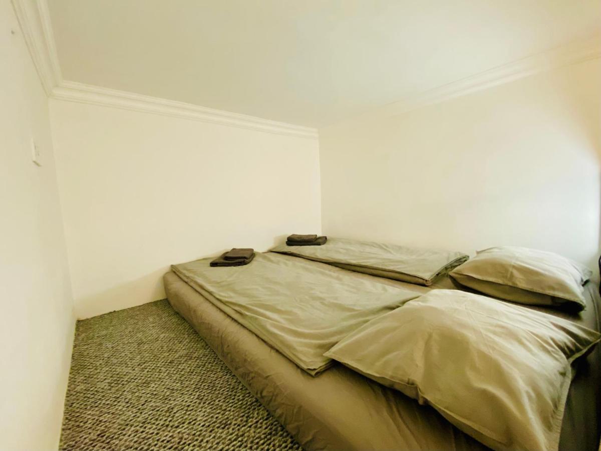 Spacious 4Br Oasis In Central Budapest - Bp Sky Εξωτερικό φωτογραφία