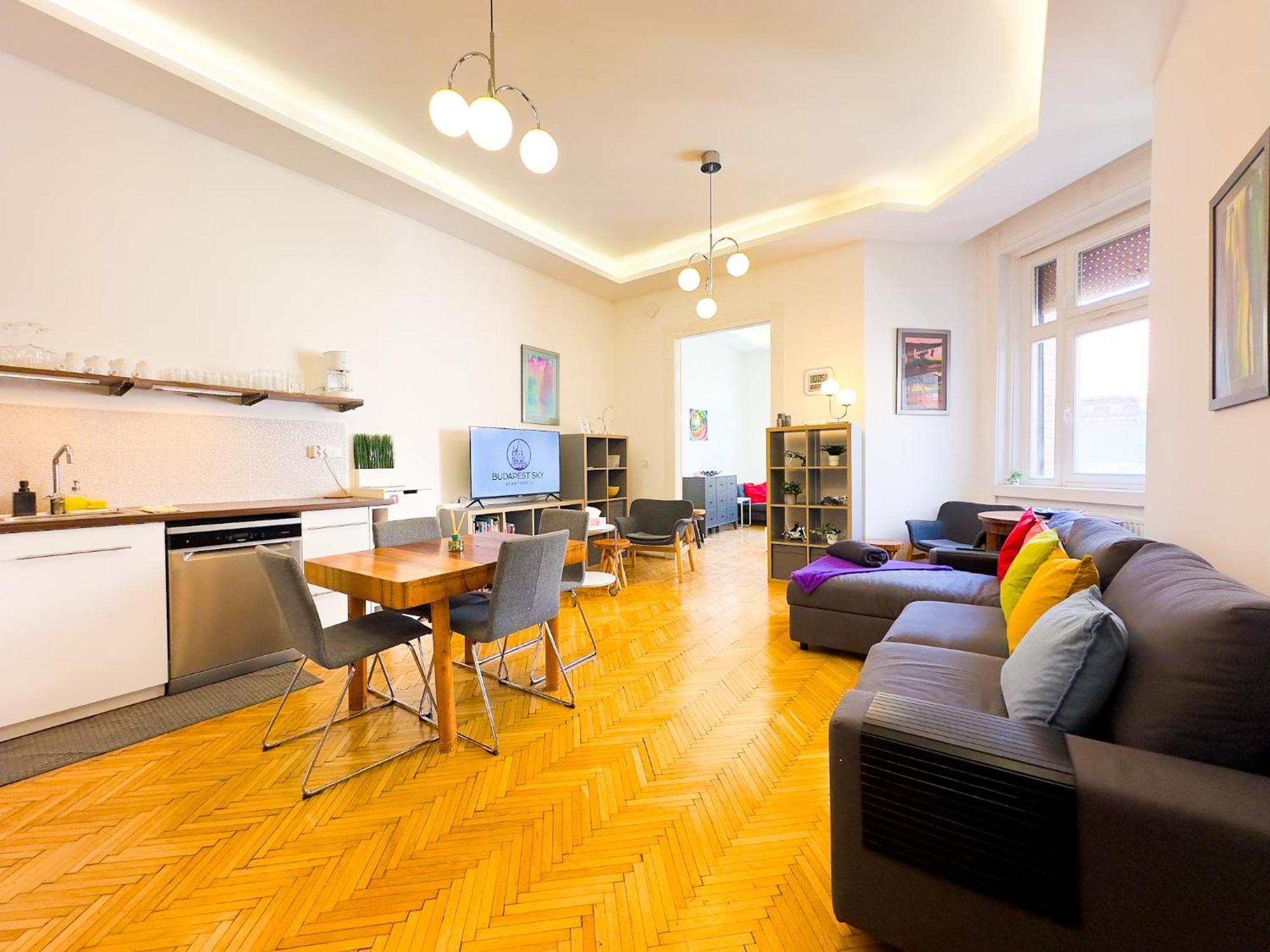 Spacious 4Br Oasis In Central Budapest - Bp Sky Εξωτερικό φωτογραφία