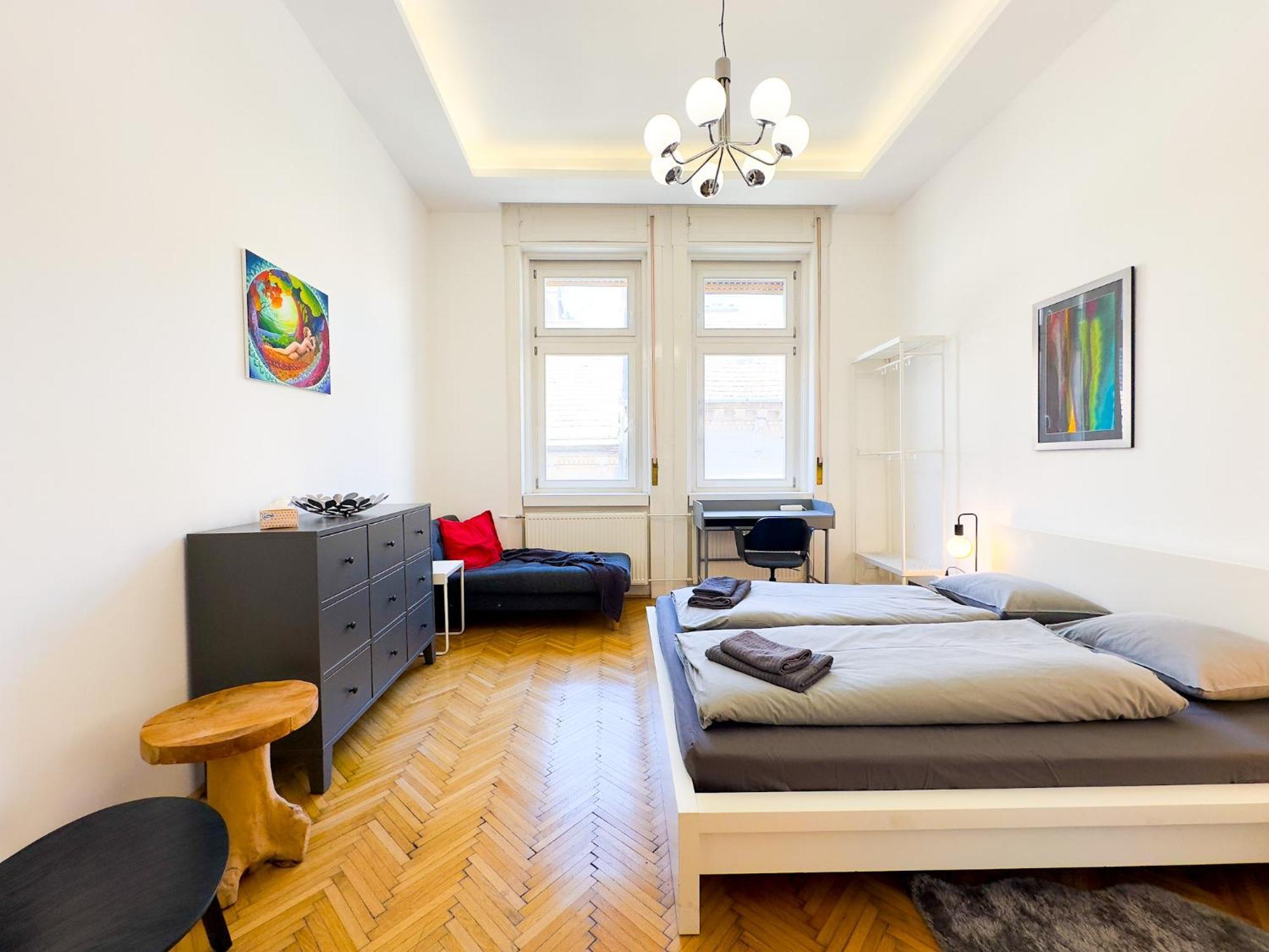 Spacious 4Br Oasis In Central Budapest - Bp Sky Εξωτερικό φωτογραφία